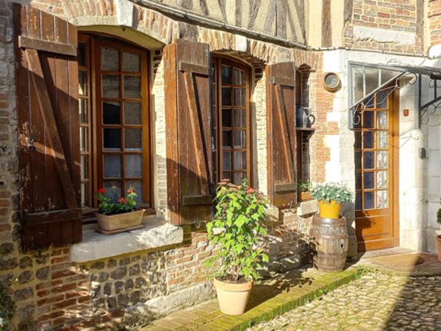 Maison de ville en plein centre de Pont Audemer