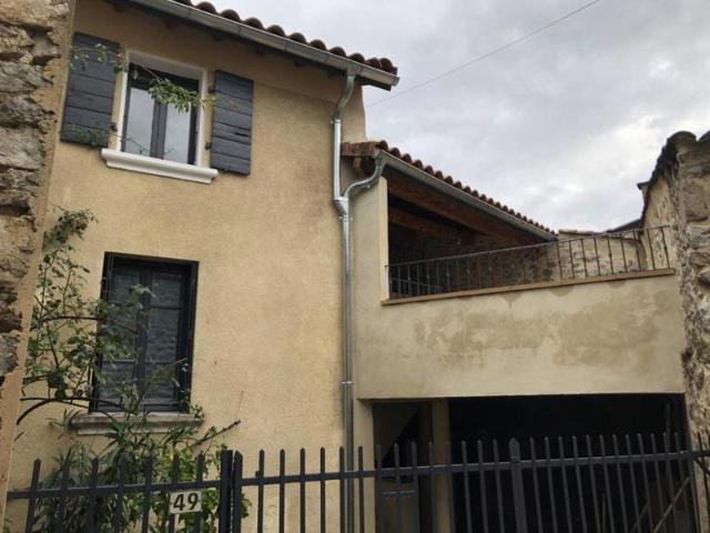 Maison de ville F4 à louer à VION