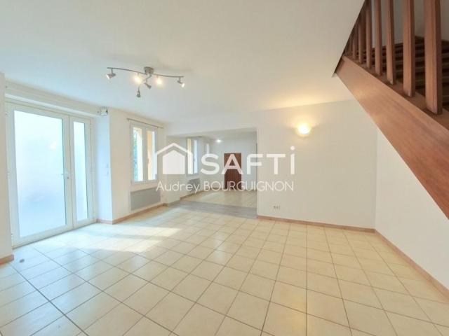 Maison de ville 153m², 4 chambres, cheminée, bureau possible