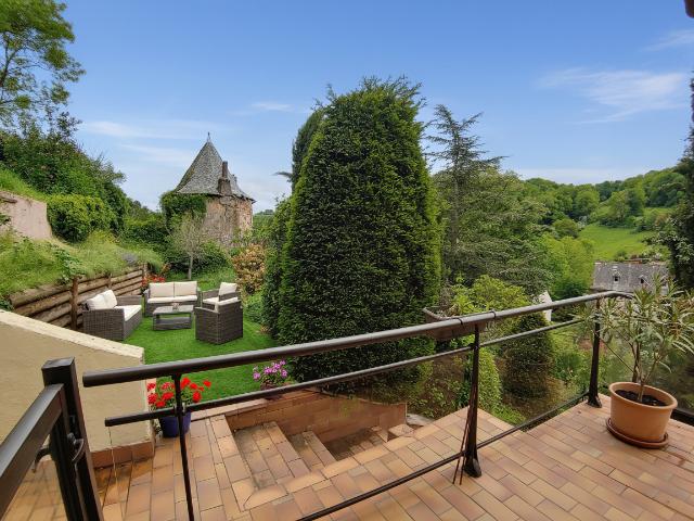 Maison de ville garage double terrasse Rodez