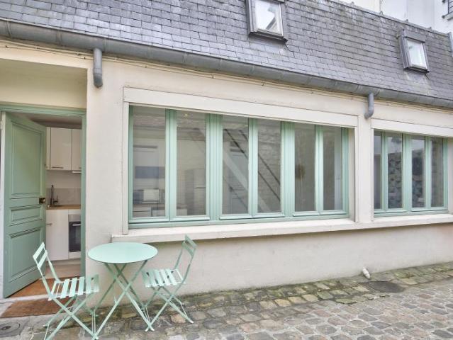 MAISON DE VILLE MEUBLEE ST GERMAIN EN LAYE 2 pièce s 32 m2