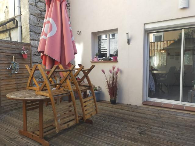 Maison de ville neuve avec terrasse et garage 80m² Quillan