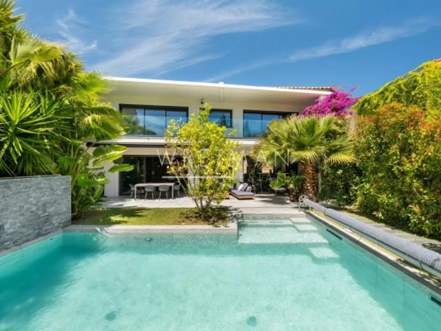 Maison De Ville Neuve Avec Piscine Et Jardin Cannes