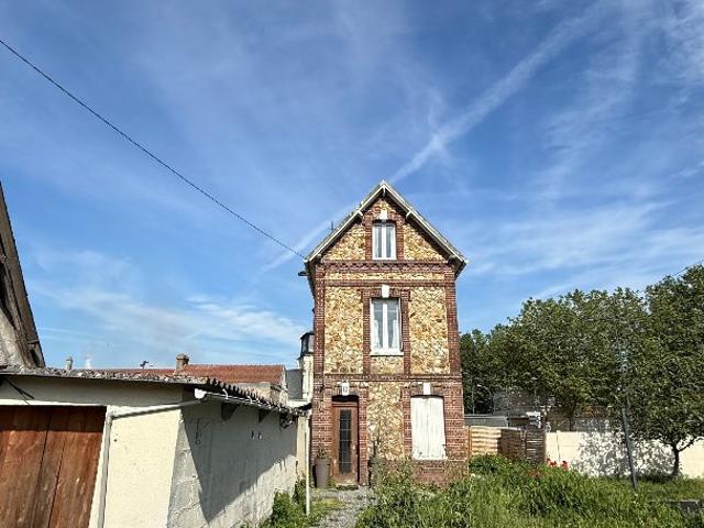 Maison de ville – Secteur recherché – Fort potentiel 1er permis accordé