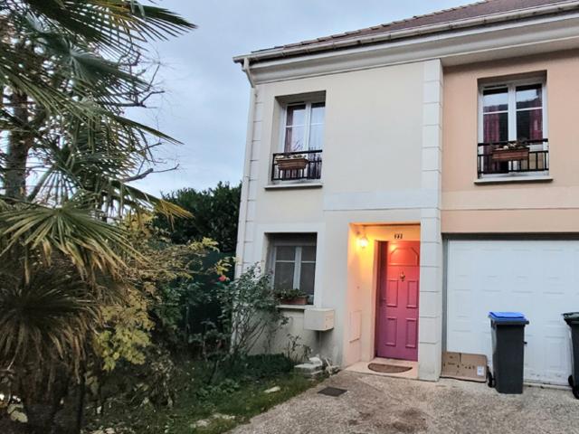MAISON DE VILLE SERRIS BOURG