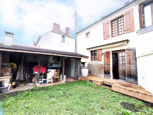 Maison de ville sur Beaumont Sur Oise 4 pièces