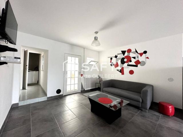 Maison de ville, plain pied avec deux chambres