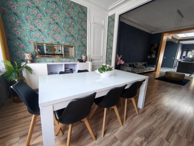 Maison de ville pleine de charme 180 m2
