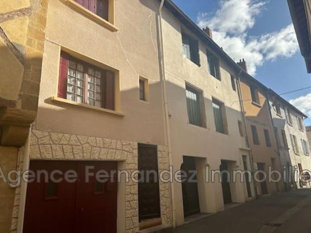 MAISON DE VILLE PROCHE COMMERCES