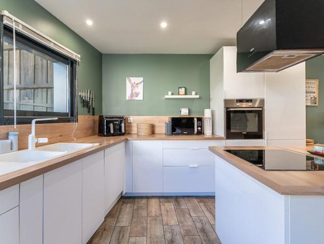 Maison de ville rénovée 7 pièces