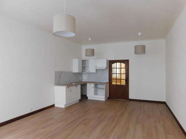 MAISON DE VILLE RENOVEE TYPE T3