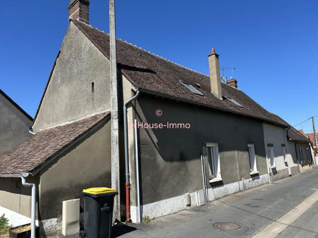 Maison de ville rénovée Amilly