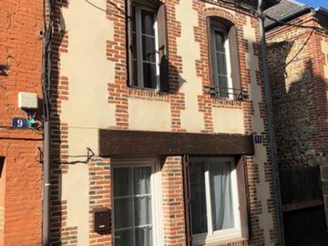 Maison de ville totalement rénovée