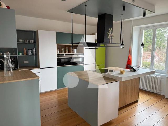 Maison Delle 10 pièce s 230 m2