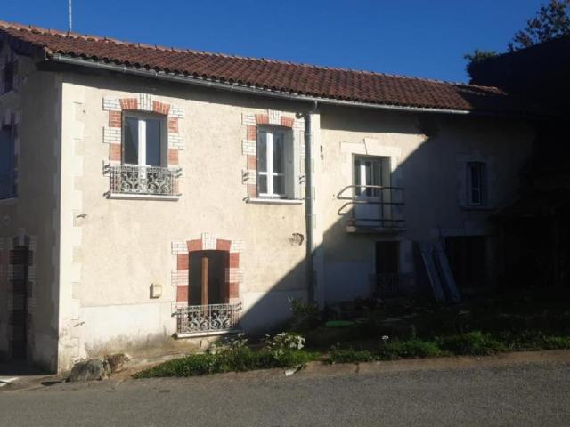 Maison d'environ 96 m2