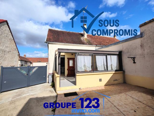 Maison + Dépendance: Gros Potentiel ! 57m² Bussy en Othe