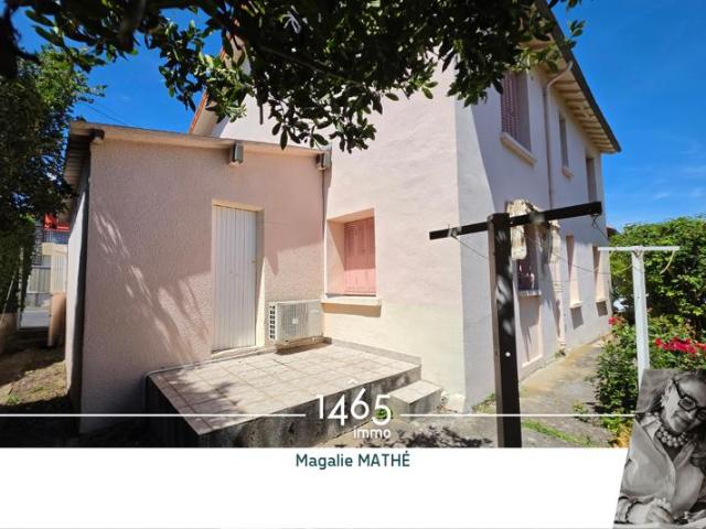 Maison des années 50 divisée en deux lots, en monopropriété