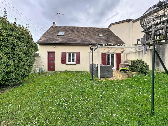 Maison de 5 pièces / 4 chambres avec jardin