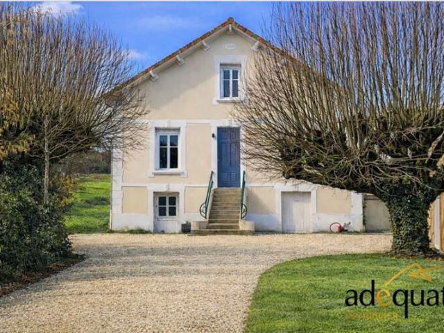 Maison des années 30 avec piscine et logement indépendant