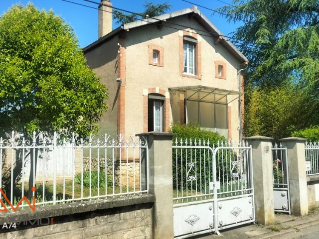 MAISON DES ANNEES 30 AVEC SON TERRAIN DANS GAILLAC