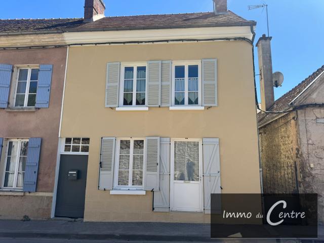 15 mins de Montmirail, Maison d'habitation