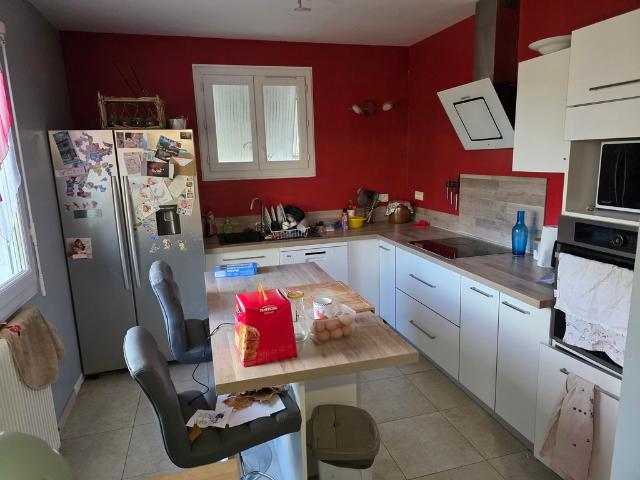MAISON D'HABITATION