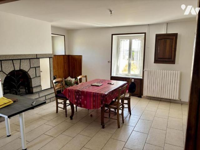 Maison d'habitation à BEAUMESNIL