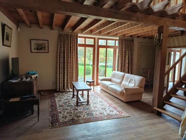 Maison d'habitation à louer