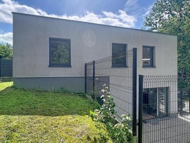 Maison d'habitation à MaisiÈres
