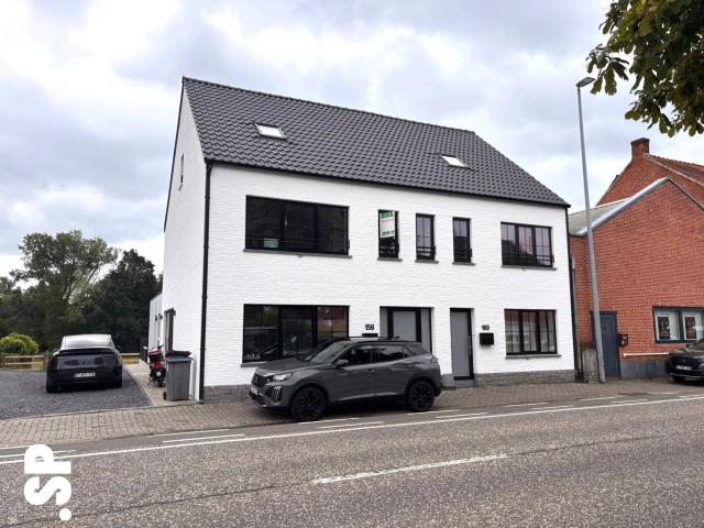 Maison d'habitation à Mol