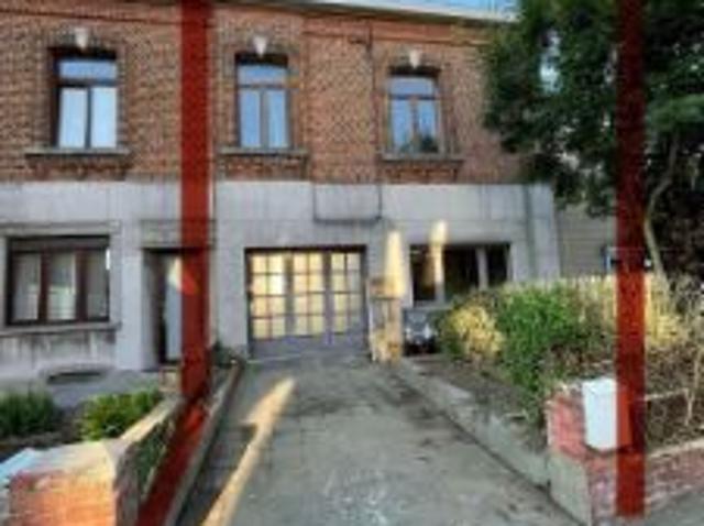 Maison d'habitation à rénover Grand potentiel d'aménagement