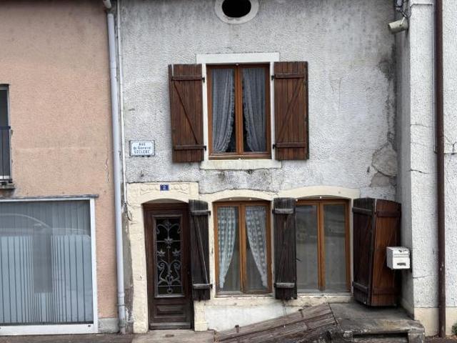 maison d'habitation de 88 m2 de type f4 sur un terrain de 66