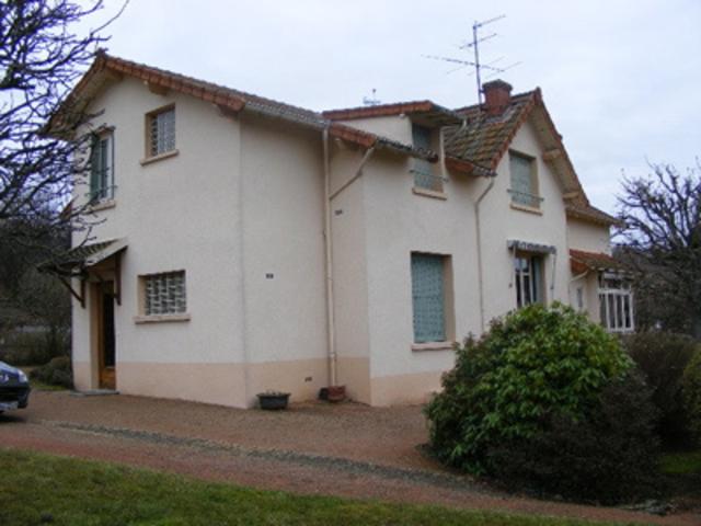 Maison d'habitation proche centre ville. Construction en
