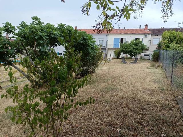 Maison divisée en deux appartements T2 et T4 140m² Albi
