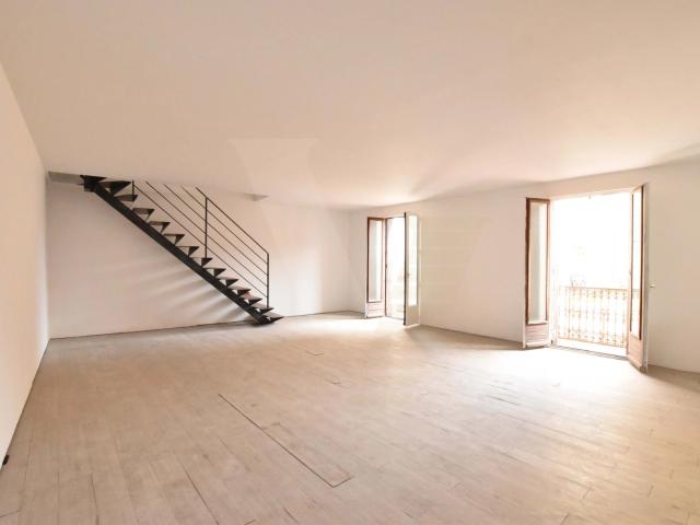 Maison divisée en deux lots – Fort potentiel d’investissement