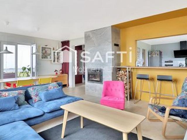 Maison entièrement rénovée en 2024 édifiée sur 873 m² de terrain