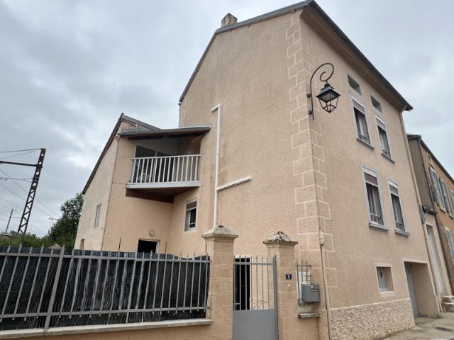 MAISON ENTIEREMENT RENOVEE PROCHE MONTBARD