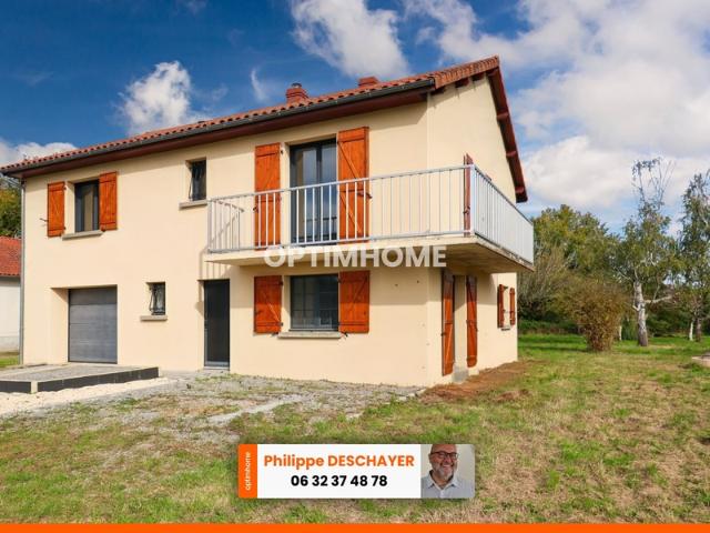 Maison entièrement rénovée sur deux niveaux indépendants de 129 m² 6 pièces 3 chambres sur terrain clos de 1744 m² 87210 LE DORAT