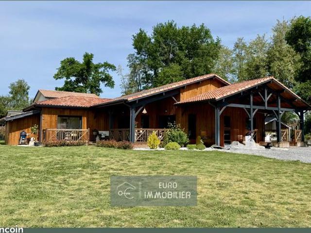 Maison en bois 5 pièces 158 m²
