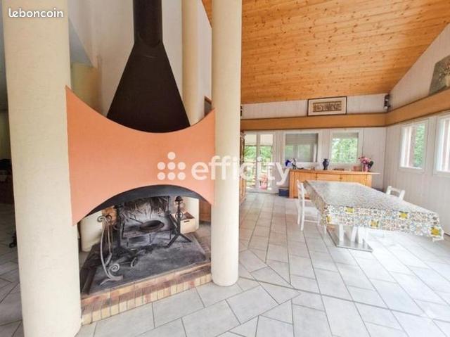 Maison en bois 7 pièces 166 m²