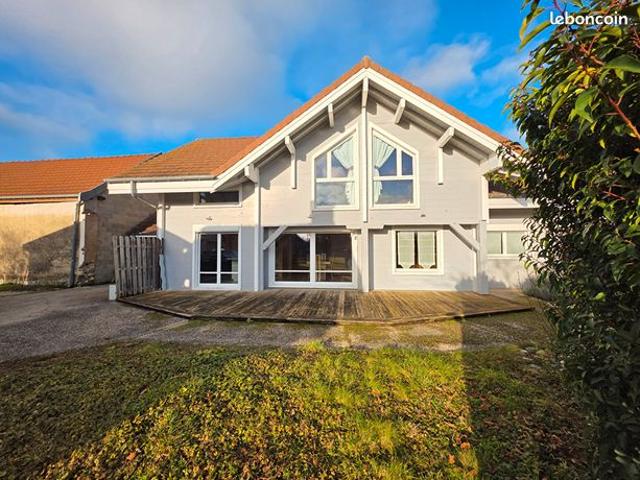 Maison en bois 7 pièces 192 m²