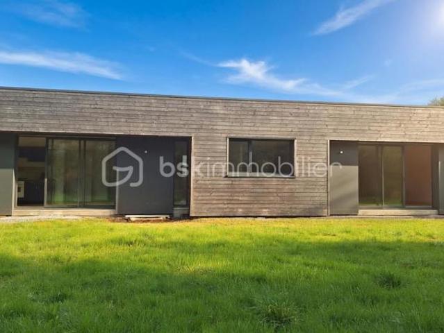 Maison en bois contemporaine de plain pied