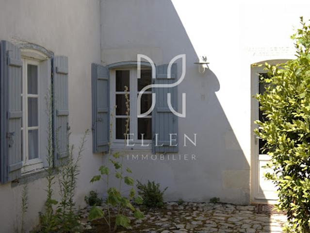 Maison en bord de mer
