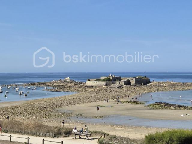 Maison en bord de mer au Fort Bloqué à Ploemeur avec Jardin