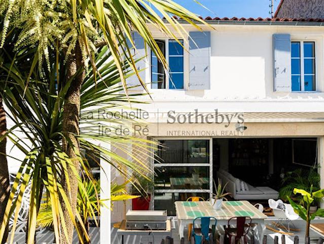 Maison en bord de mer avec terrasse