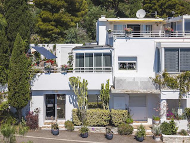 Maison en bord de mer avec terrasse