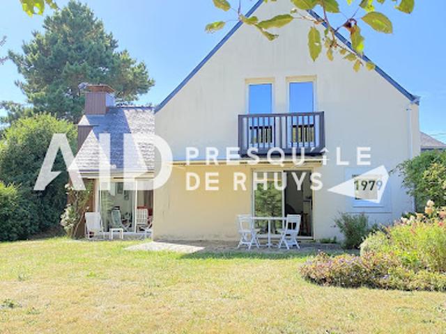 Maison en bord de mer avec jardin