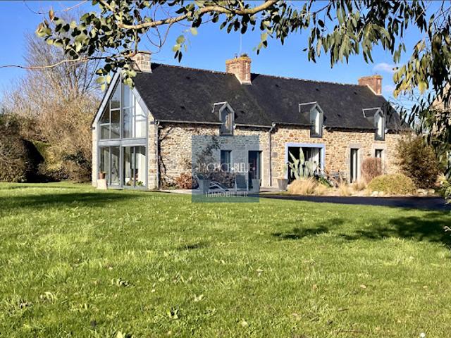 Maison en bord de mer avec jardin