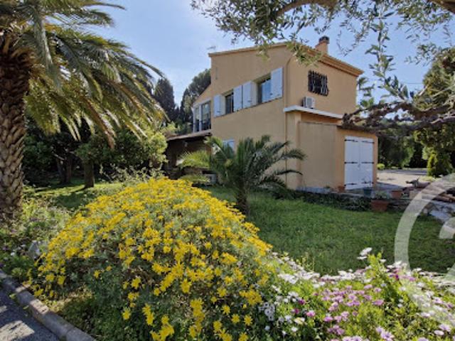 Maison avec jardin et terrasse
