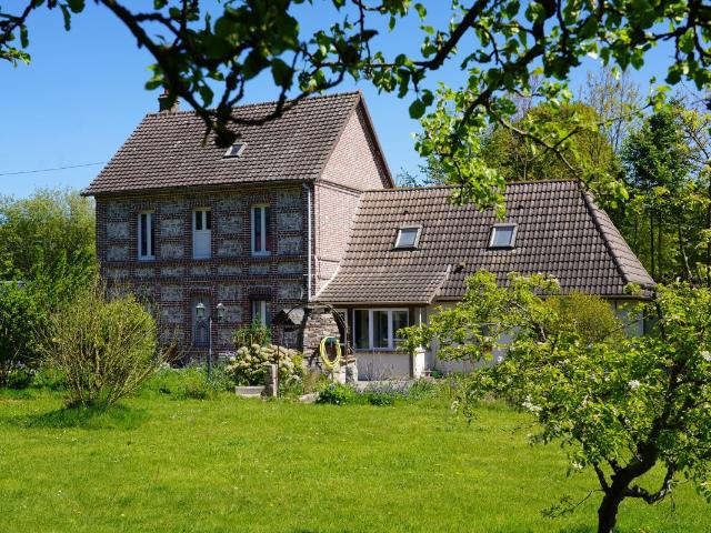 Maison en briques 5 chambres 5 minutes mer